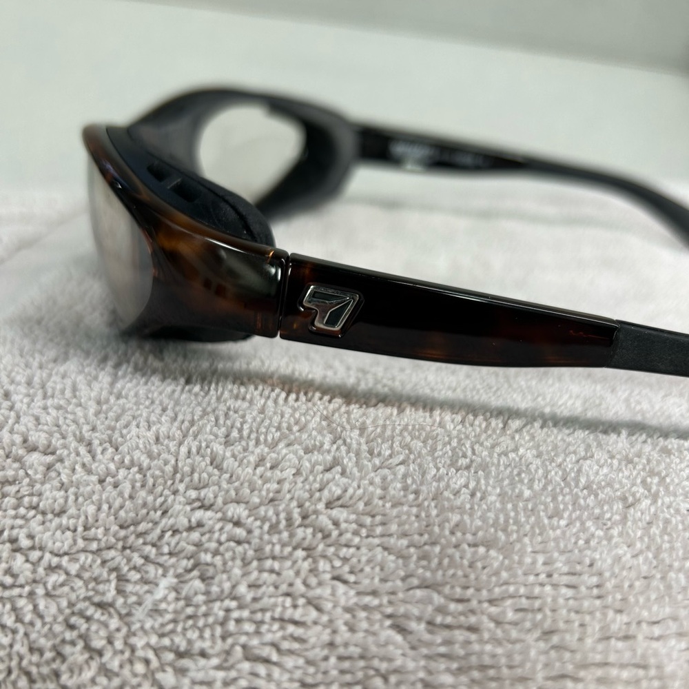 7Eye sunglasses - Viento F1506